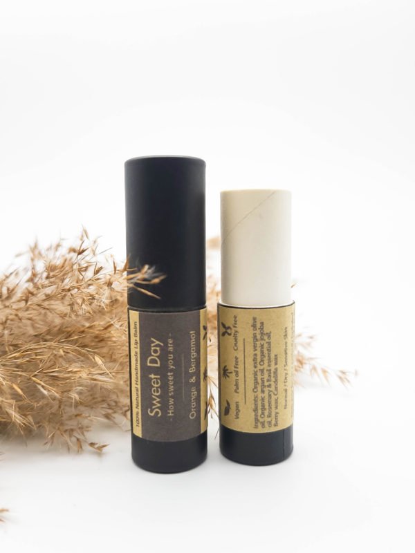 100% natural handmade vegan moisture lip balm