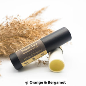 100% natural handmade vegan moisture lip balm